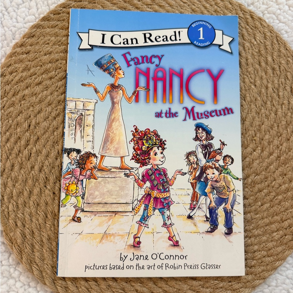 10/$25 • Fancy Nancy At The Museum Easy Reader Level‎ 1